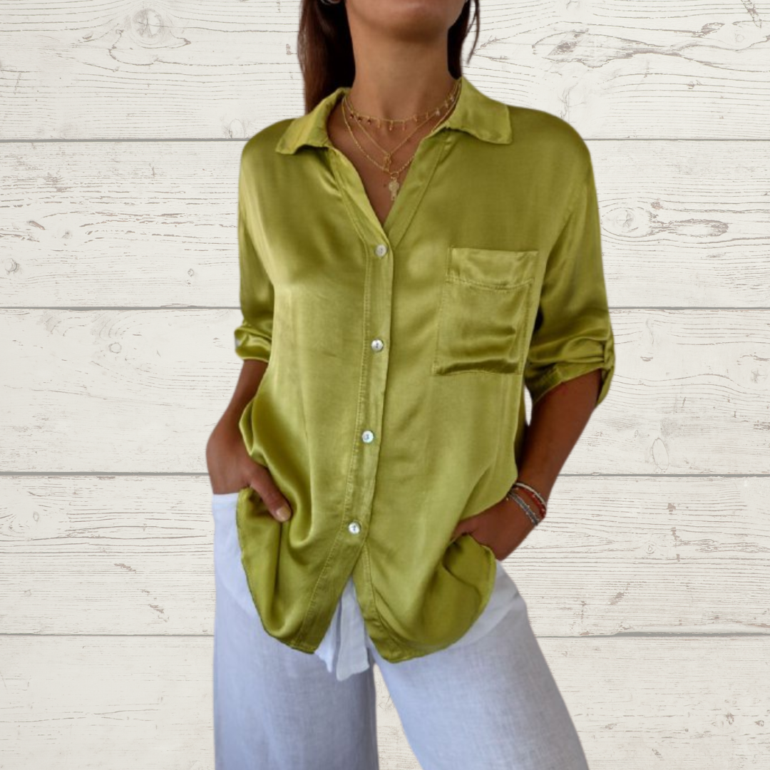 Blusa de raso italiano un bolsillo color pistacho ANDREA DOMINGUEZ