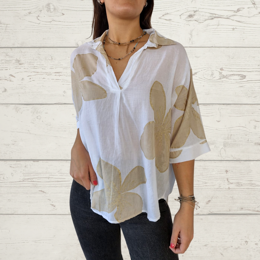 Blusa Italiana estampado flores grandes, fondo blanco