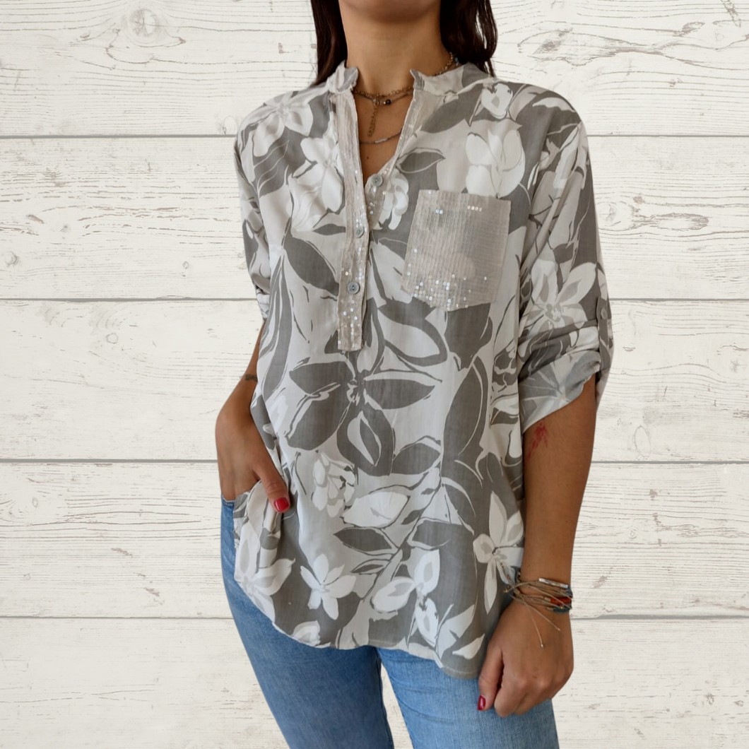 Blusa Italiana estampado flores, fondo beige