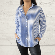 Cargar imagen en el visor de la galería, Blusa Rayada, Azul con Blanco
